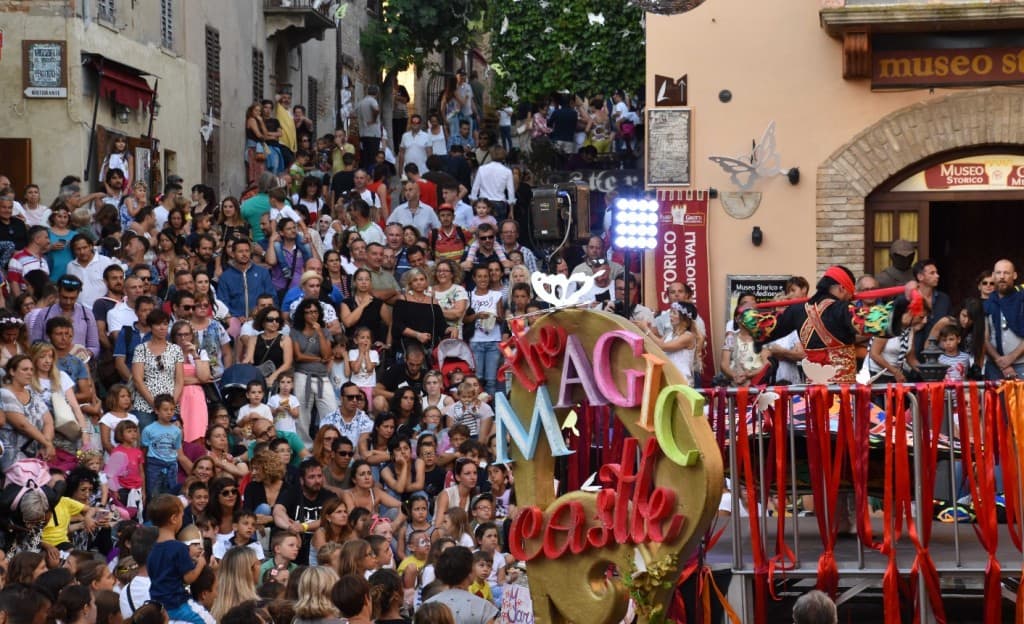 magic-castle-foto