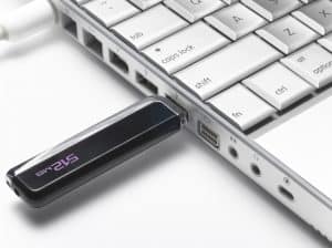 Scopri di più sull'articolo Recupero dati pen drive: portabilità e alto rischio