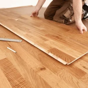 Scopri di più sull'articolo Come posare il parquet in ciliegio?